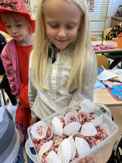 462536183_929272742405159_7954717801625465790_n