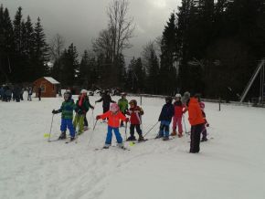 Seznámení s terénem - 1.den (soutěže na lyžích)