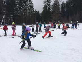 Seznámení s terénem - 1.den (soutěže na lyžích)